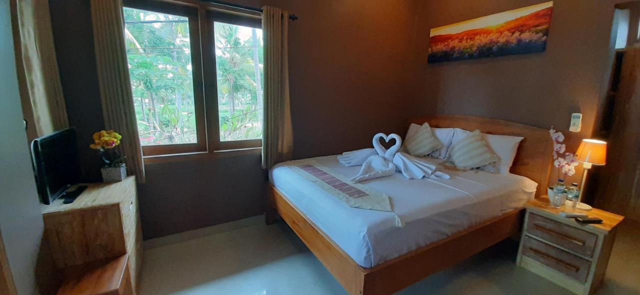 The Point Surfcamp Bali Hotel Pulukan Buitenkant foto